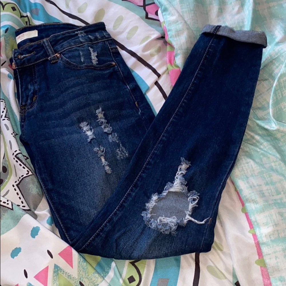 Forever 21 distressed jeans